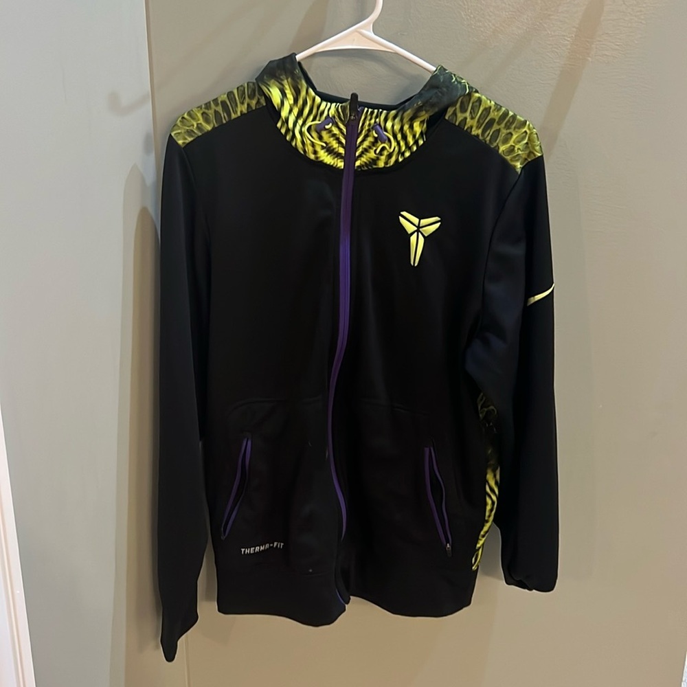 Men’s Nike Sweatshirt